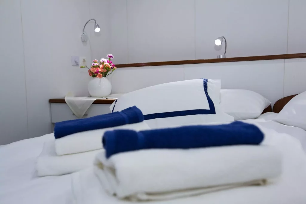 spl cabins standard deck scaled